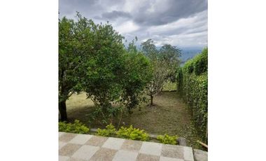 Casa campestre con lindas vistas en La Mesa