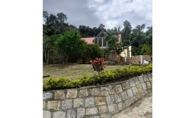 Casa campestre con lindas vistas en La Mesa