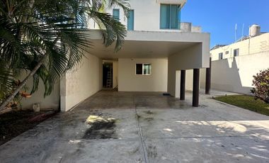 Casa Amueblada-Equipada  con Amplio Jardín y Piscina, Terreno 600m2