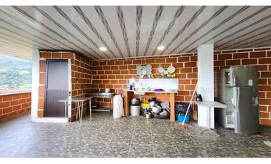 Venta de casa campestre en Copacabana