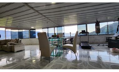 Venta de casa campestre en Copacabana