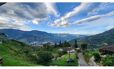 Venta de casa campestre en Copacabana