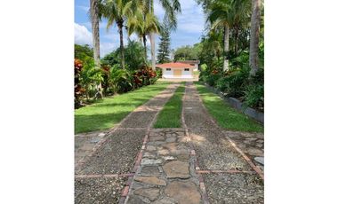 VENDO HERMOSA FINCA  ANAPOIMA VEREDA LAS MERCEDES SM 8253710