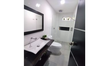 Casa en Arriendo Amoblada en Alto de Palmas