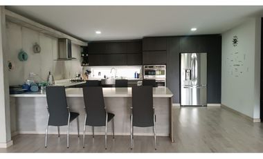 Casa en Arriendo Amoblada en Alto de Palmas