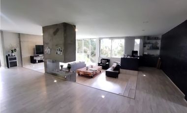 Casa en Arriendo Amoblada en Alto de Palmas