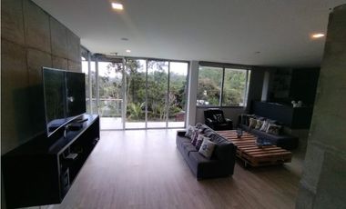 Casa en Arriendo Amoblada en Alto de Palmas