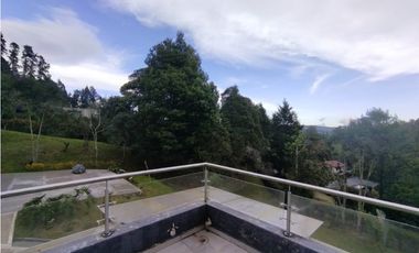 Casa en Arriendo Amoblada en Alto de Palmas