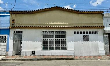 Casa de una planta en venta Barrio La Colombina Palmira Valle Colombia