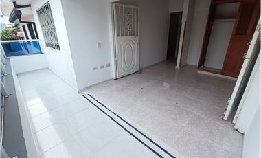 OPORTUNIDAD VENTA CASA CON LOCAL FLORIDABLANCA COD: 701