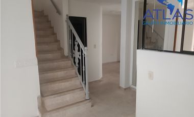 OPORTUNIDAD VENTA CASA CON LOCAL FLORIDABLANCA COD: 701