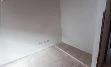 OPORTUNIDAD VENTA CASA CON LOCAL FLORIDABLANCA COD: 701