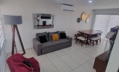 Casa en renta en Sonterra I