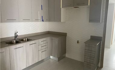 APARTAMENTO EN ALQUILER EN PH THE TOWERS SAN FRANCISCO 189mt2