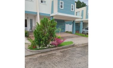 BRISAS NORTE | PH ALPES | SE VENDE | 3 REC | 2 ½ BAÑ | CBE | 2 PAR