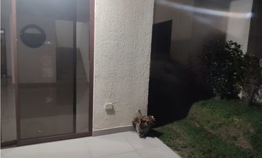 SE ALQUILA CASA EN SENDEROS DE BAMBU