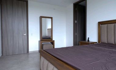 APARTAMENTO EN VENTA EN BRISAS DEL GOLF 3REC + DEN