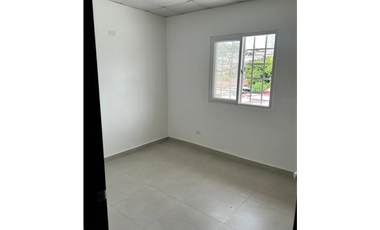 Se alquila casa en bethania