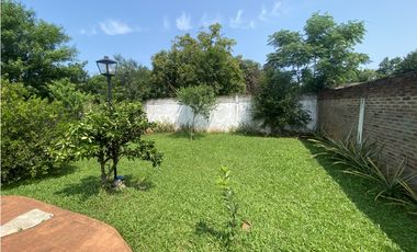 VENDO CASA CON PISCINA Y QUINCHO EN CANDELARIA MNES