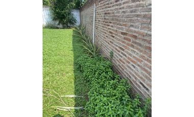 VENDO CASA CON PISCINA Y QUINCHO EN CANDELARIA MNES