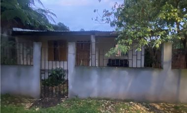 VENDO 3 CASAS EN TERRENO EN ESQUINA - POSADAS MNES