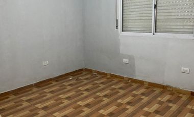 Casa en venta en Ezpeleta Este