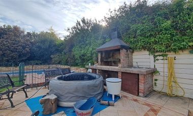 Casa en Venta en condominio Las Bandadas de Piedra Roja