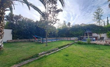 Casa en Venta en condominio Las Bandadas de Piedra Roja