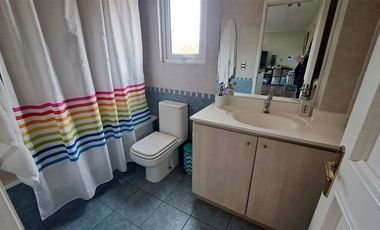 Casa en Venta en condominio Las Bandadas de Piedra Roja