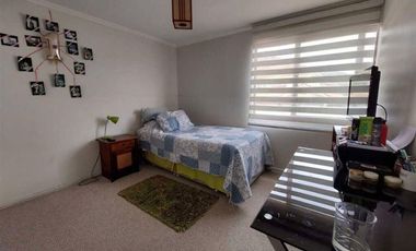 Casa en Venta en Rojas Magallanes con Los Raulies