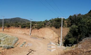 Parcela en Venta en (KRM)Parcela 1.2 ha| Lomaje suave para edificación| Condominio|Factibilidad de Luz y agua|Seguridad 24/7