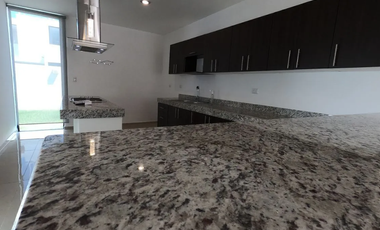 CASA EN CONDOMINIO
