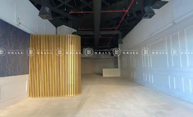 LOCAL COMERCIAL  EN  AZENZO