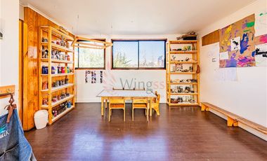 Casa en Venta en Las Hualtatas / Fantástica Propiedad Uso Educacional