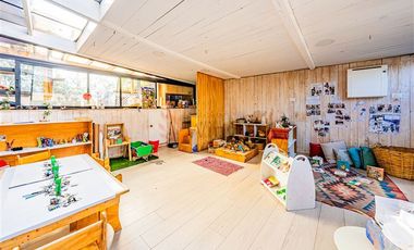 Local Comercial en Venta en Las Hualtatas / Fantástica Propiedad Uso Educacional