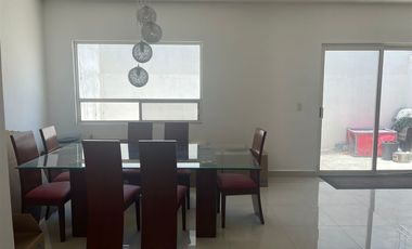 CASA EN VENTA EN PRIVADA CUMBRES SANTORAL