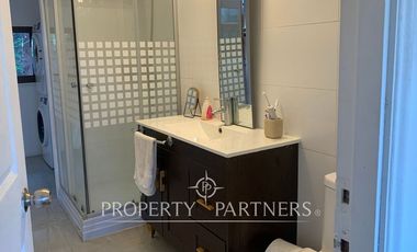 Confort y Amplitud en Dos Niveles completamente remodelada.