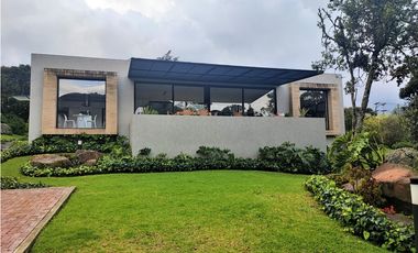 VENTA CASA MACADAMIA DEL RIO LA CALERA CUNDINAMARCA