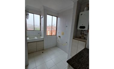 Se arrienda apartamento en Ciudad Jardin