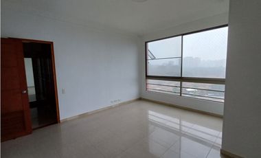 Se arrienda apartamento en Ciudad Jardin