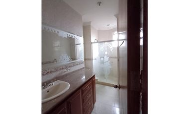 Se arrienda apartamento en Ciudad Jardin