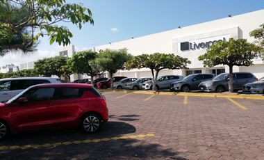 Local DE 66 m2 en renta en Plaza Mocambo Select. BOCA DEL RÍO, VER.