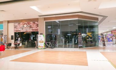Local DE 66 m2 en renta en Plaza Mocambo Select. BOCA DEL RÍO, VER.