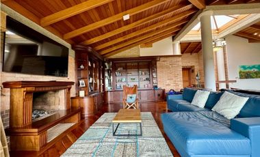 Vendo Espectacular Casa campestre en el Alto del Escobero