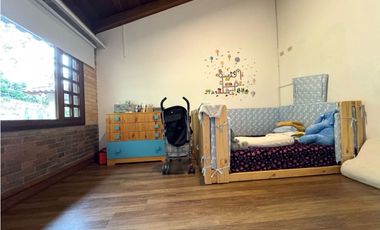 Vendo Espectacular Casa campestre en el Alto del Escobero