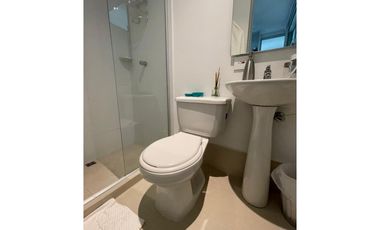 VENDO APARTAMENTO EN BUEN  SECTOR DE LA CIUDAD