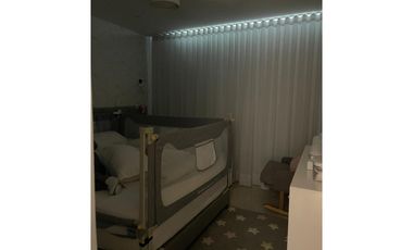 VENDO APARTAMENTO EN BUEN  SECTOR DE LA CIUDAD
