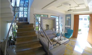 VENTA Casa en Crespo