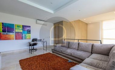 VENDO HERMOSA CASA DE LUJO EN SECTOR DE VILLA CAMPPESTRE