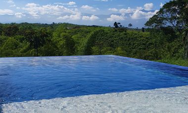 VENTA CASA CAMPESTRE CJTO CERRADO VIA MONTENEGRO QUINDIO